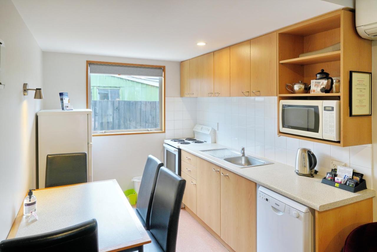 306 Motel Apartments Christchurch Buitenkant foto