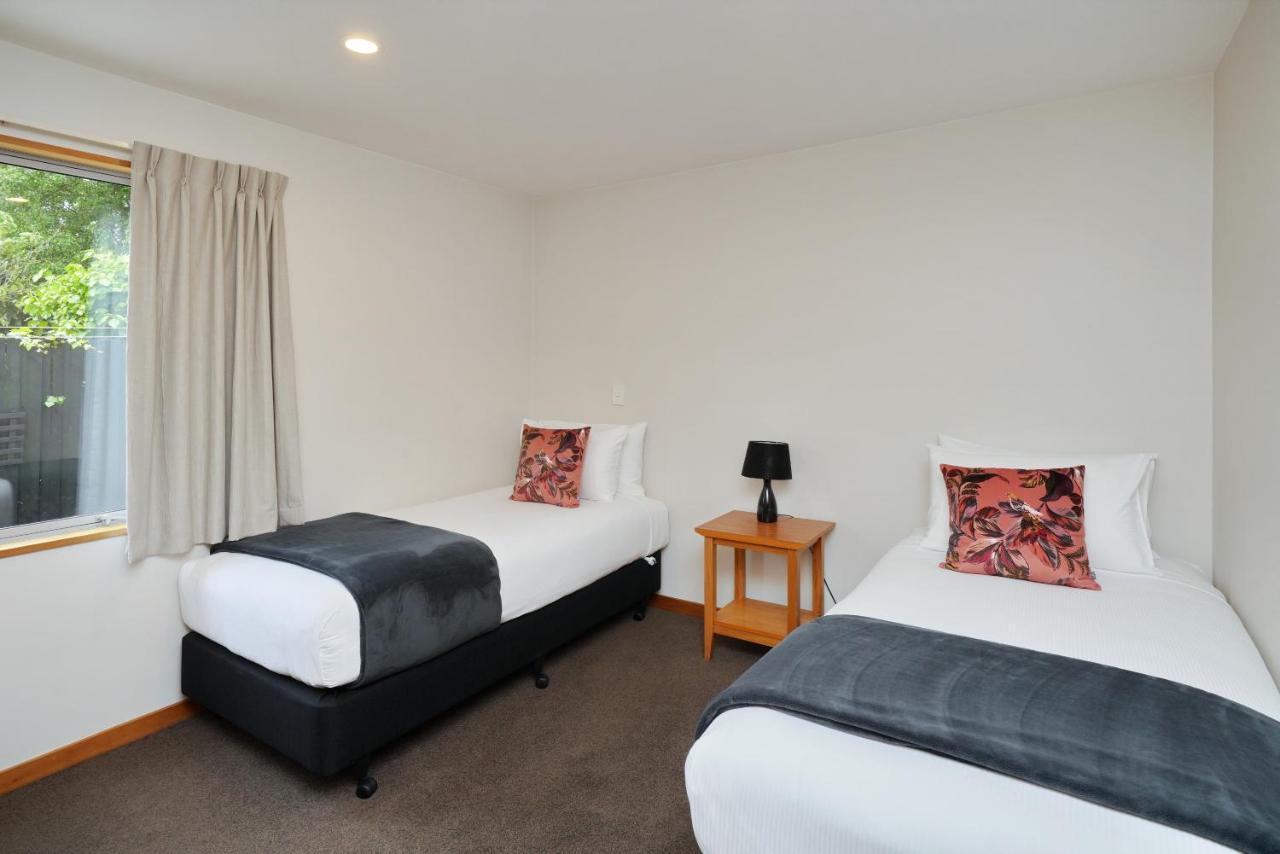 306 Motel Apartments Christchurch Buitenkant foto
