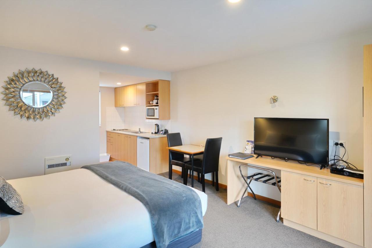 306 Motel Apartments Christchurch Buitenkant foto