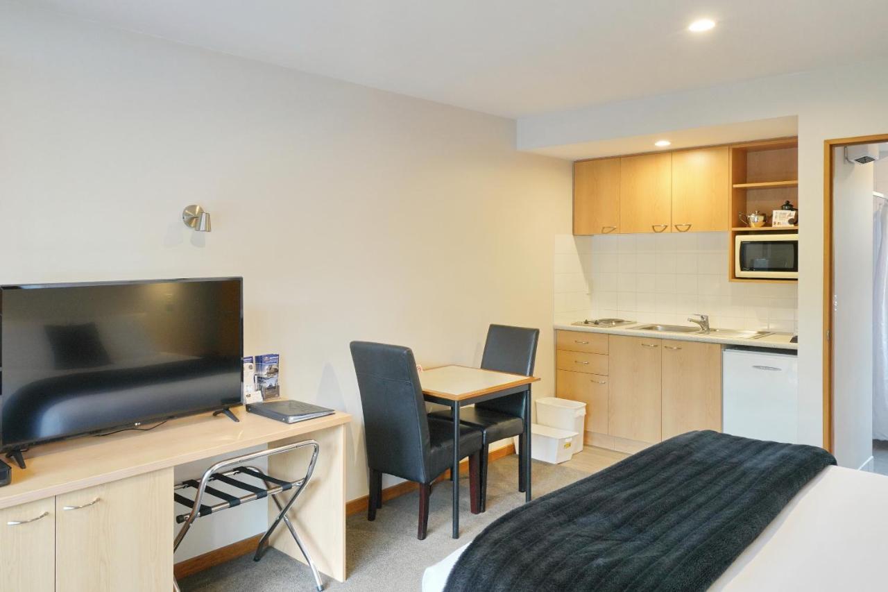 306 Motel Apartments Christchurch Buitenkant foto
